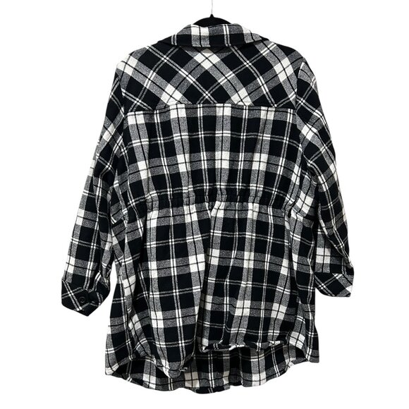 Torrid Black & White‎ Plaid Shacket • Women’s Sz 3 • Cinched Waist Cotton Shirt - Picture 3 of 6